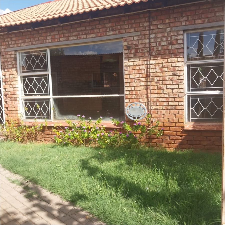 2 Bedroom Property for Sale in New Park Northern Cape